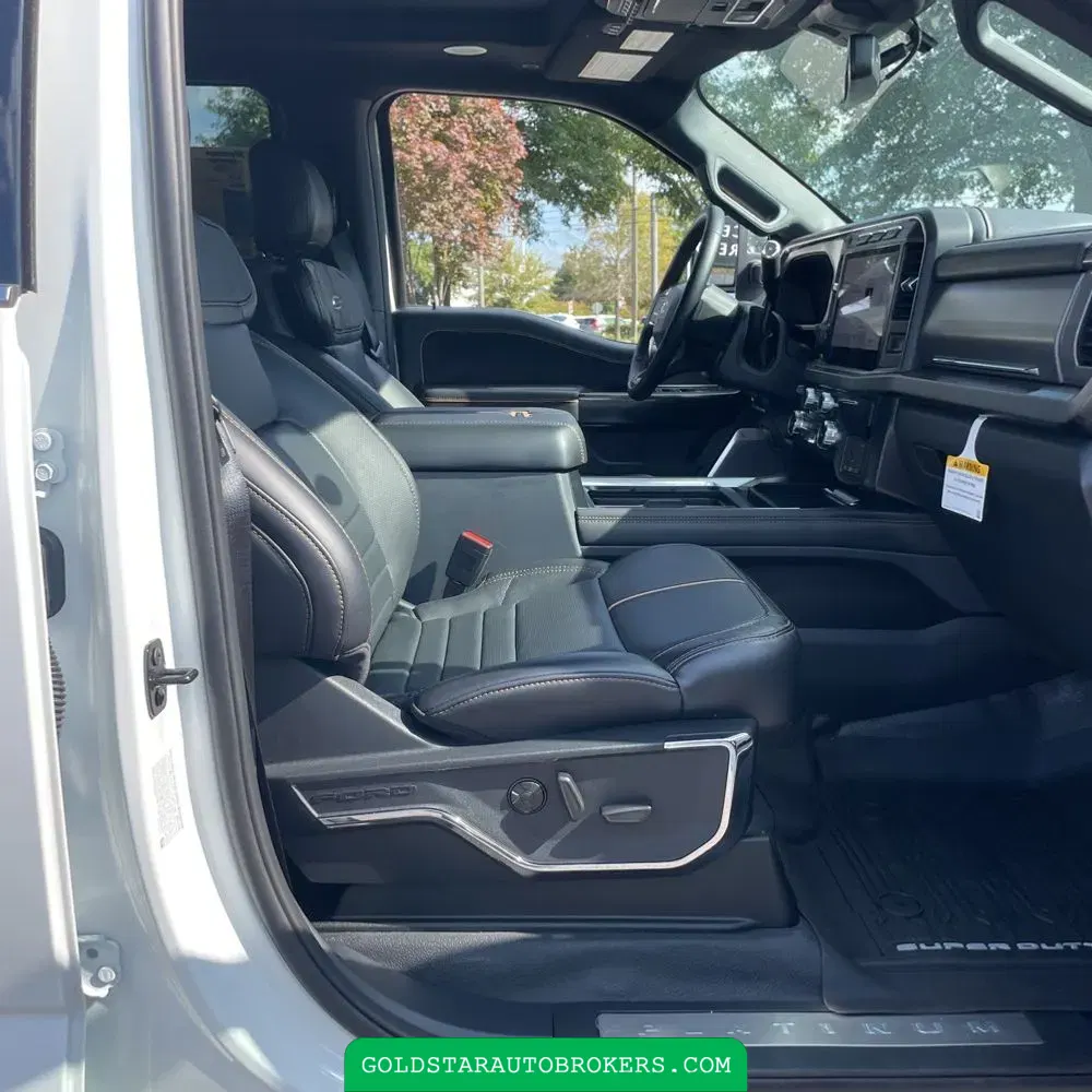 2024 Ford F-350 Super Duty Platinum