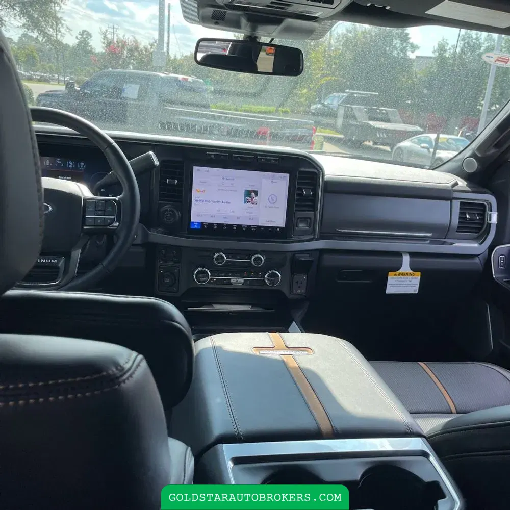 2024 Ford F-350 Super Duty Platinum