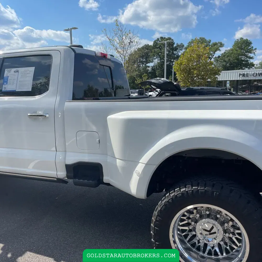 2024 Ford F-350 Super Duty Platinum