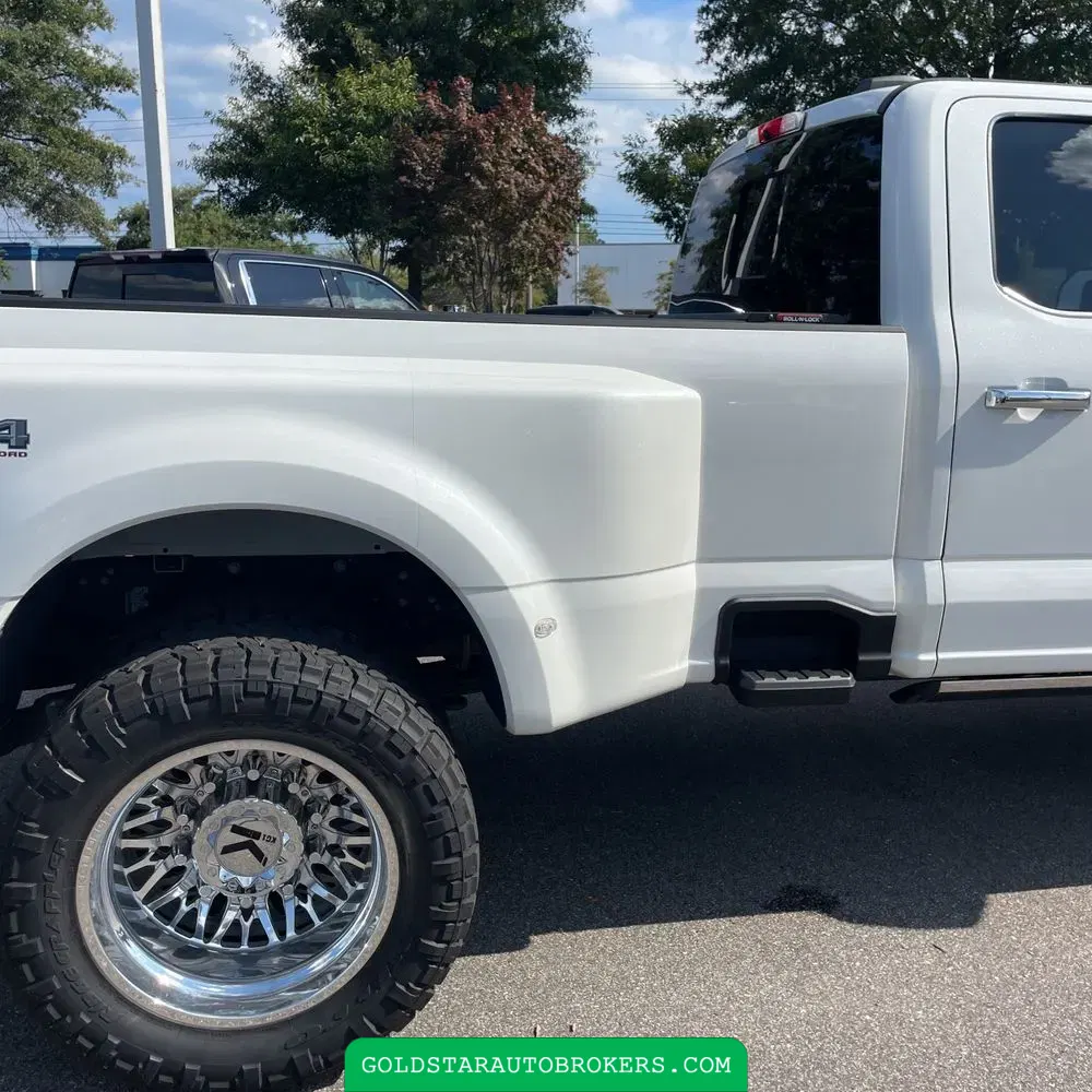 2024 Ford F-350 Super Duty Platinum