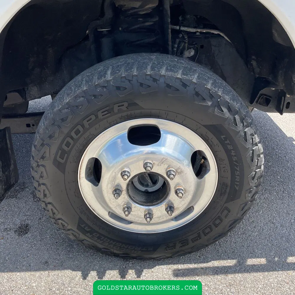 2023 Ford F-350 Super Duty Lariat
