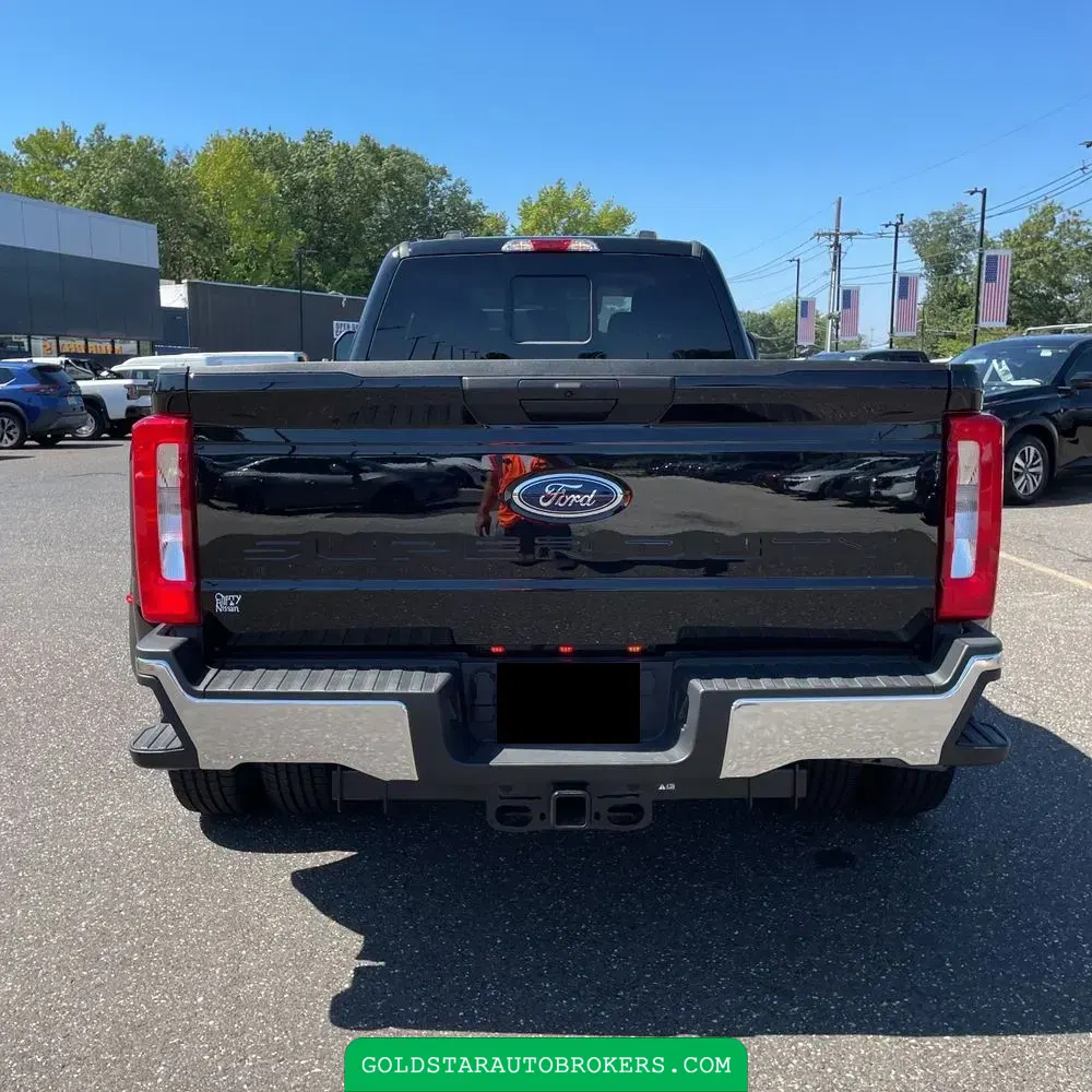 2025 Ford F-350 Super Duty XL