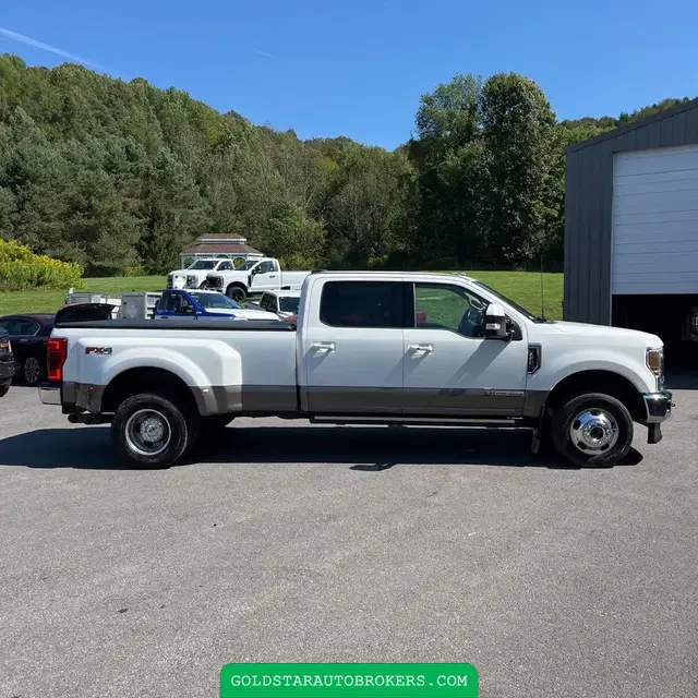 2022 Ford F-350 Super Duty Lariat