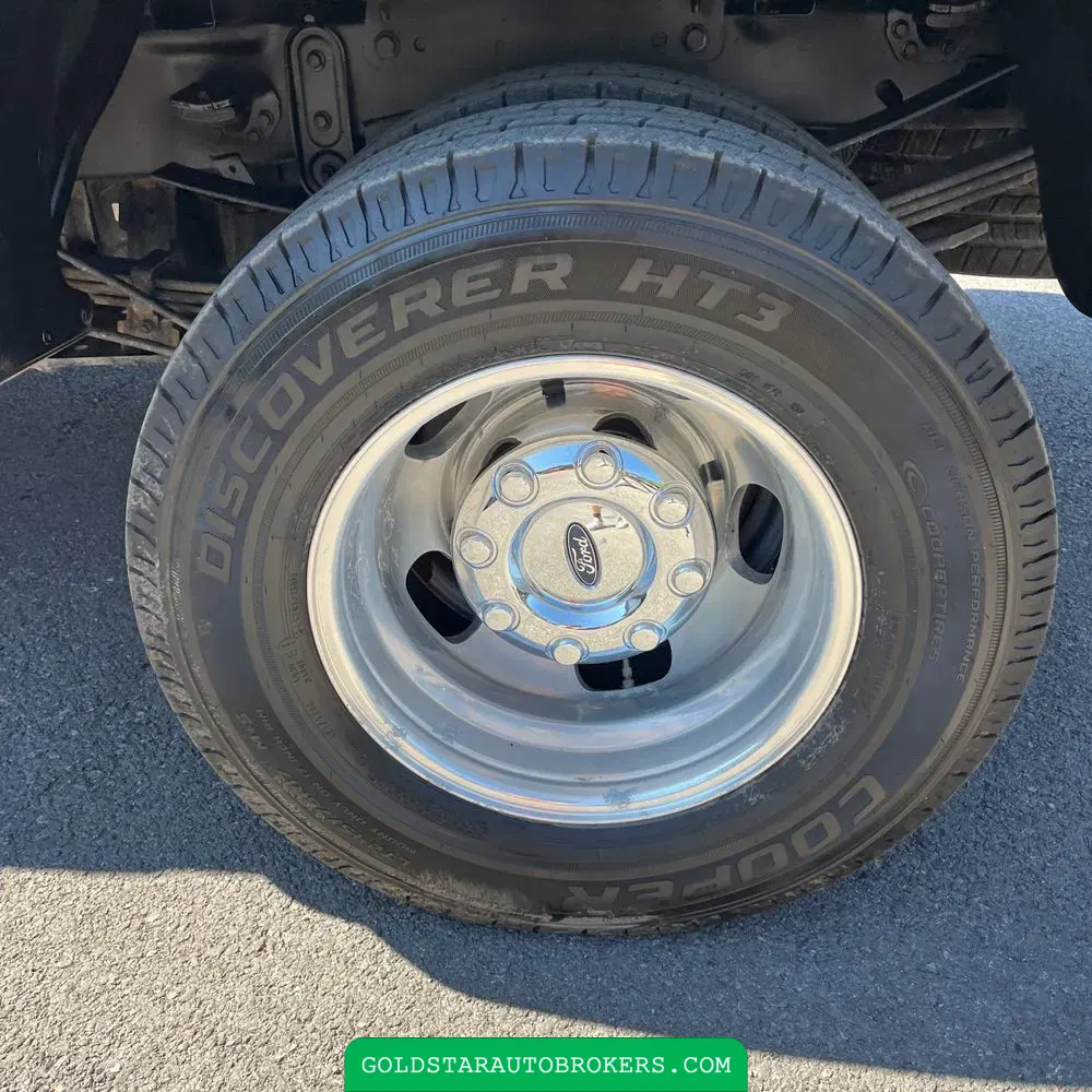 2022 Ford F-350 Super Duty Lariat