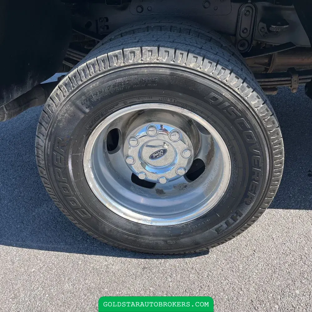 2022 Ford F-350 Super Duty Lariat