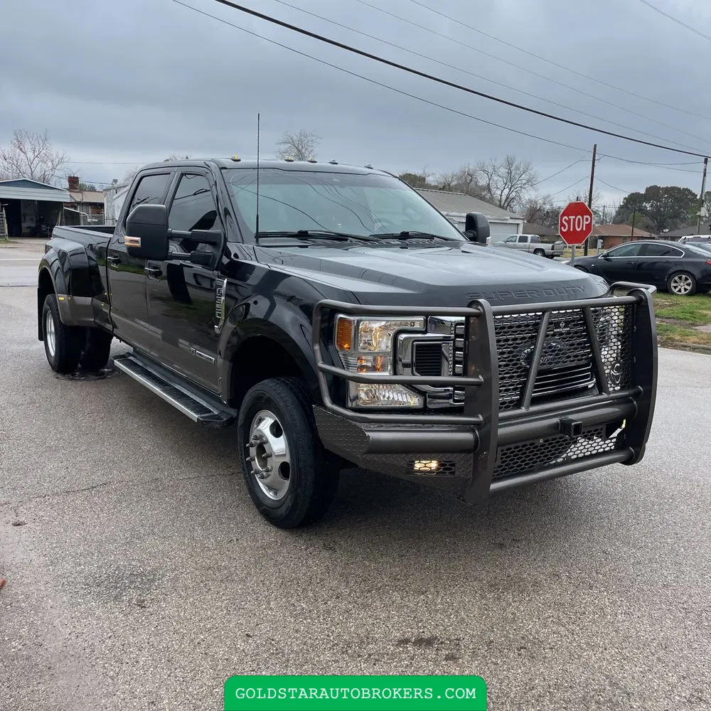 2022 Ford F-350 Super Duty Lariat