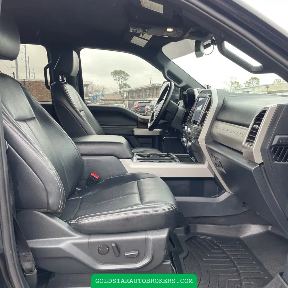 2022 Ford F-350 Super Duty Lariat