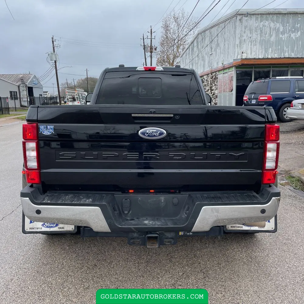 2022 Ford F-350 Super Duty Lariat