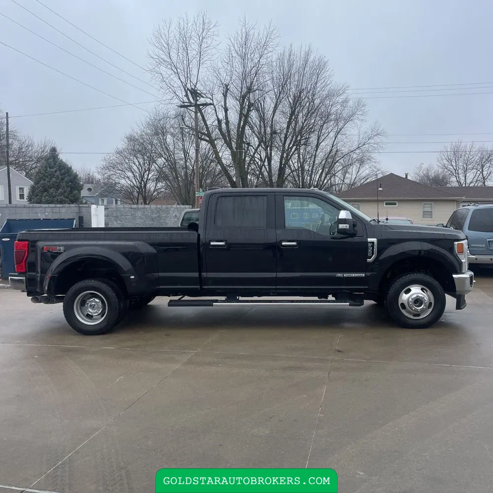 2022 Ford F-350 Super Duty Lariat