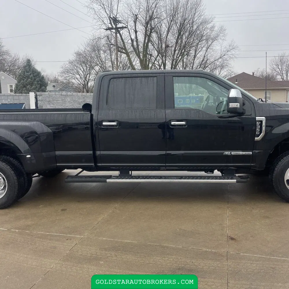 2022 Ford F-350 Super Duty Lariat