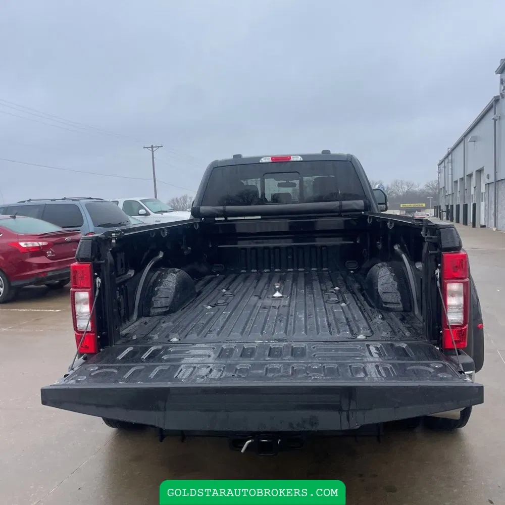 2022 Ford F-350 Super Duty Lariat