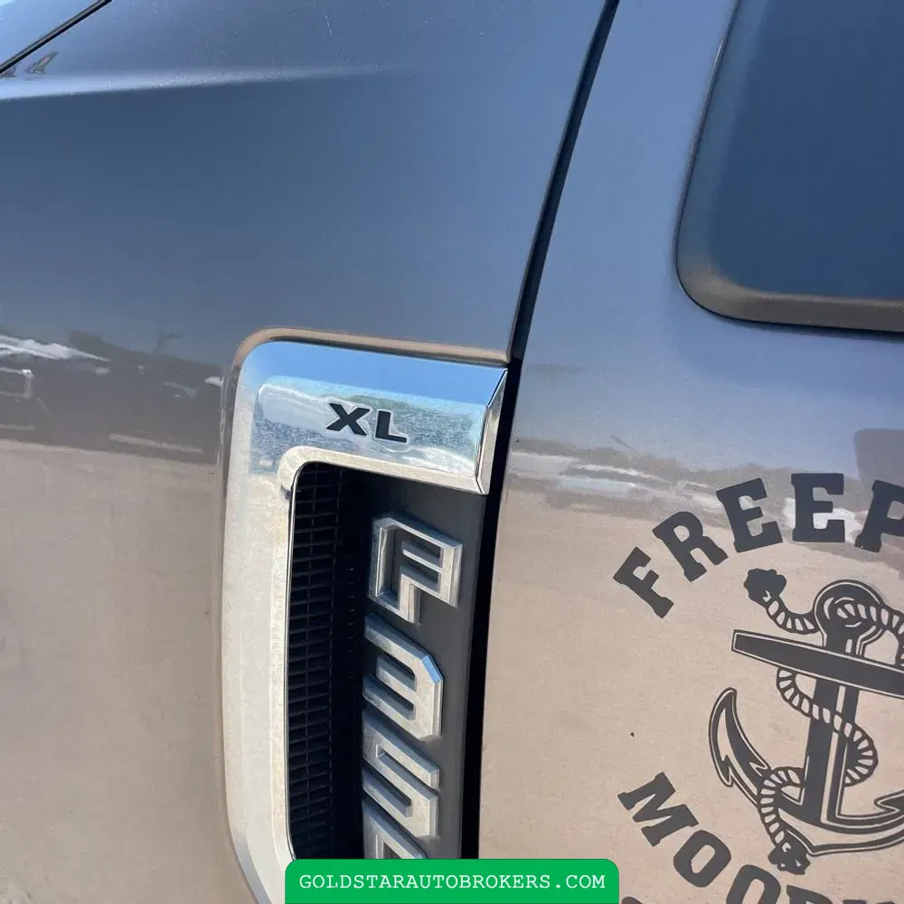 2022 Ford F-350 Super Duty XL