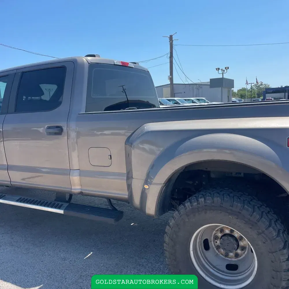 2022 Ford F-350 Super Duty XL
