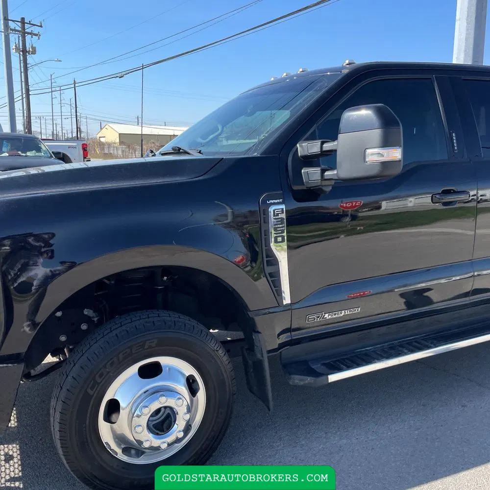 2023 Ford F-350 Super Duty Lariat