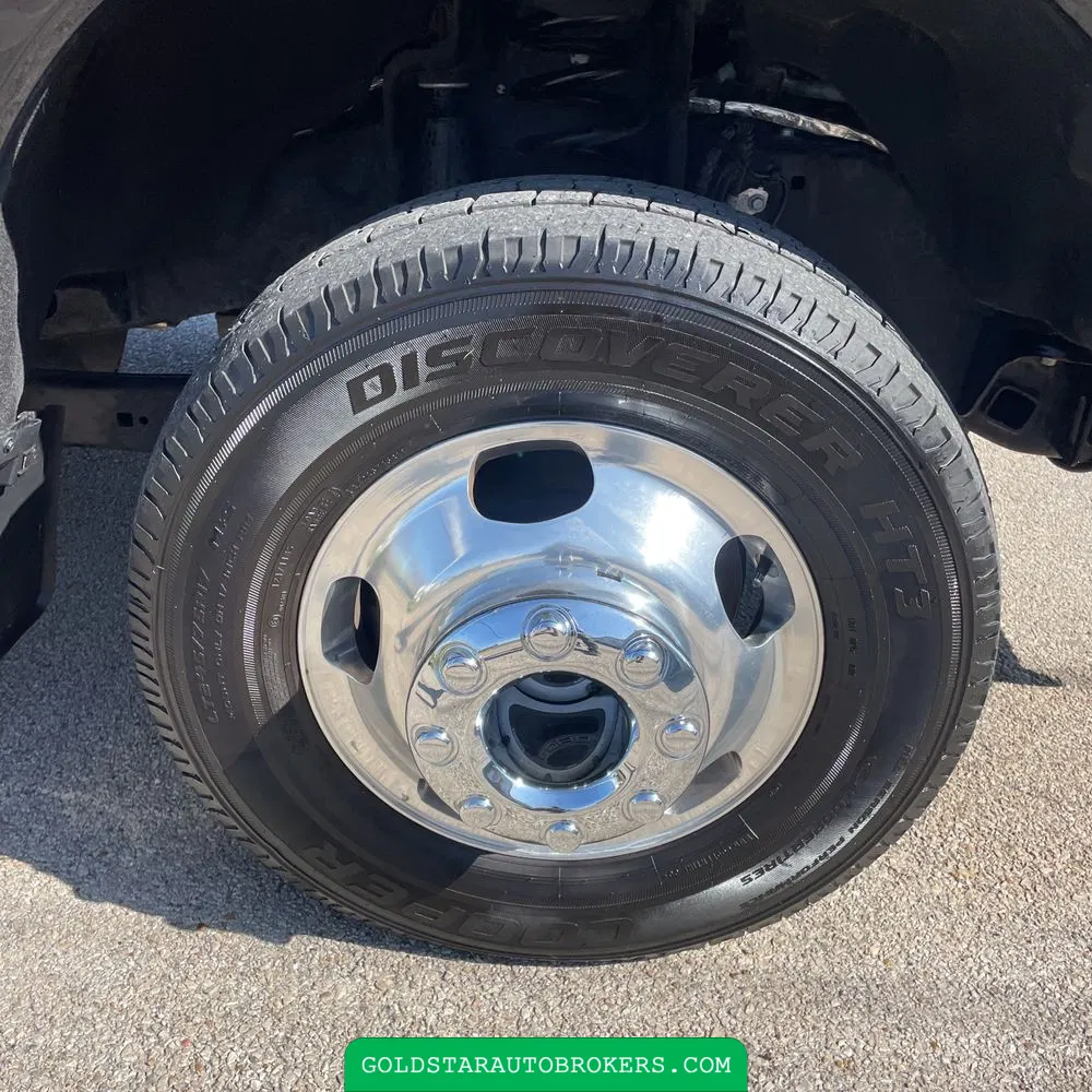2023 Ford F-350 Super Duty Lariat