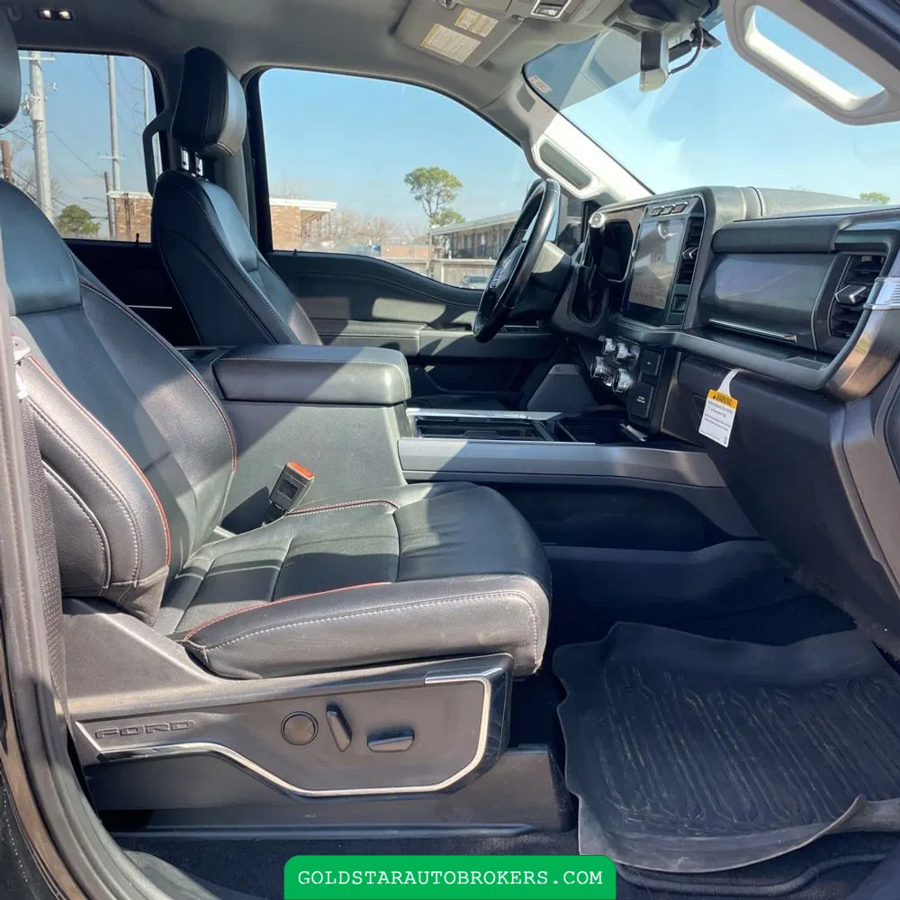 2023 Ford F-350 Super Duty Lariat