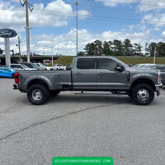 2024 Ford F-350 Super Duty Lariat