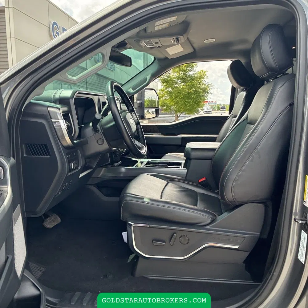 2024 Ford F-350 Super Duty Lariat