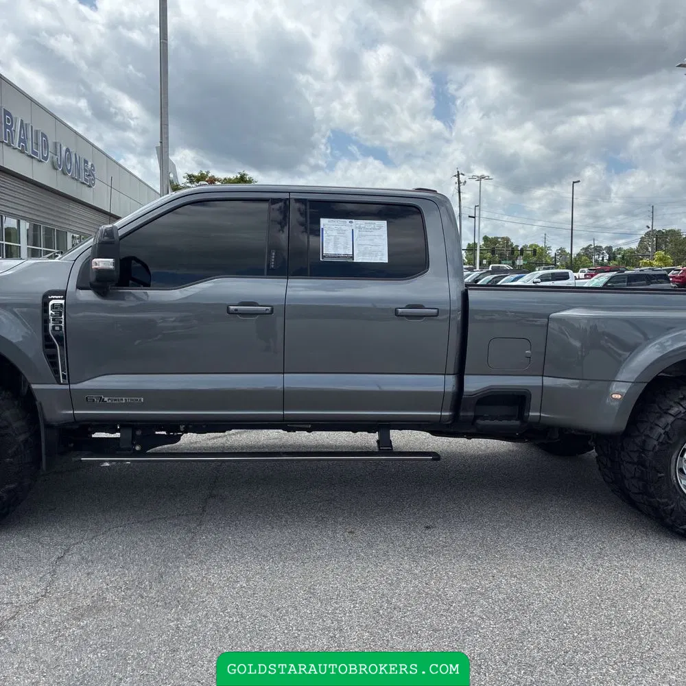 2024 Ford F-350 Super Duty Lariat