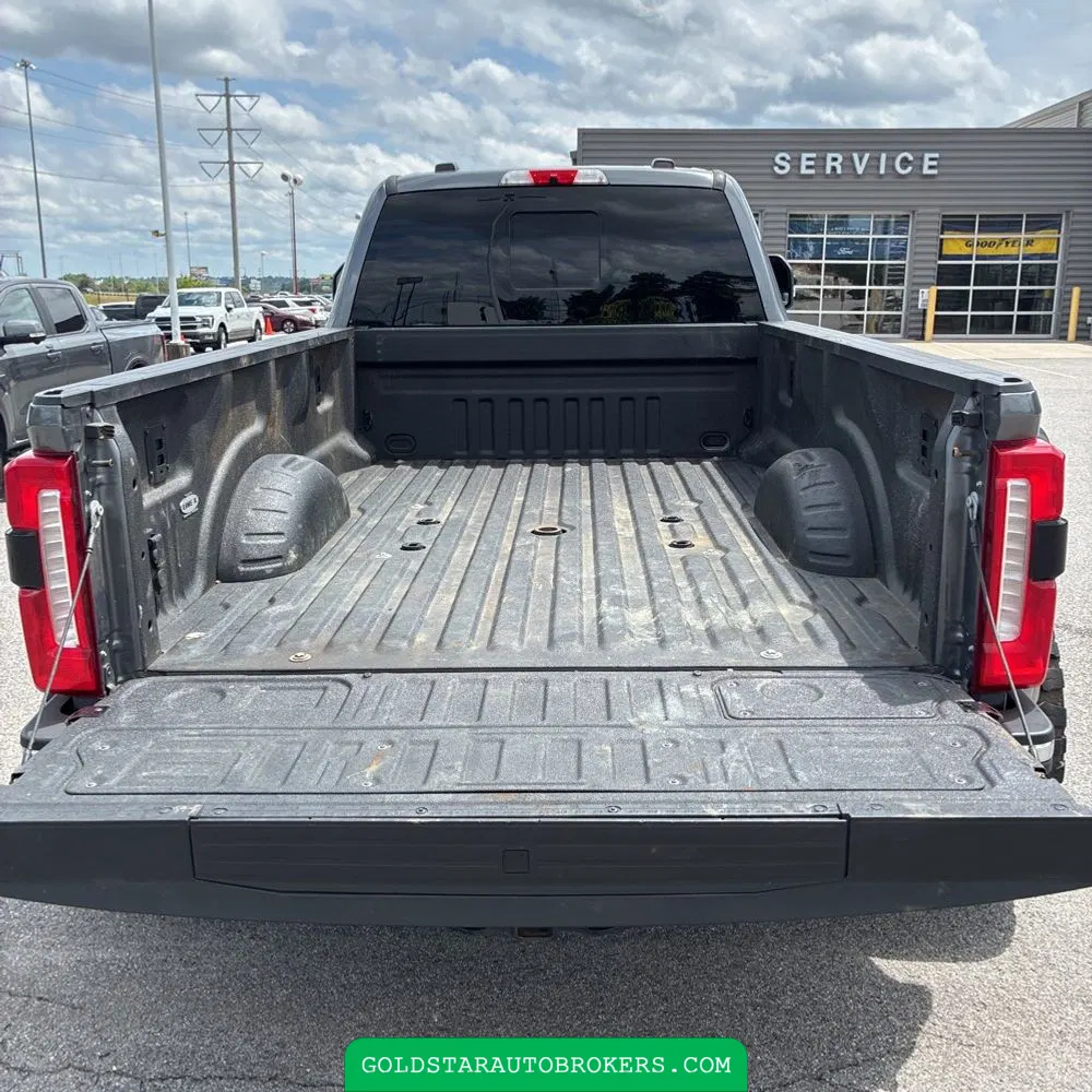 2024 Ford F-350 Super Duty Lariat