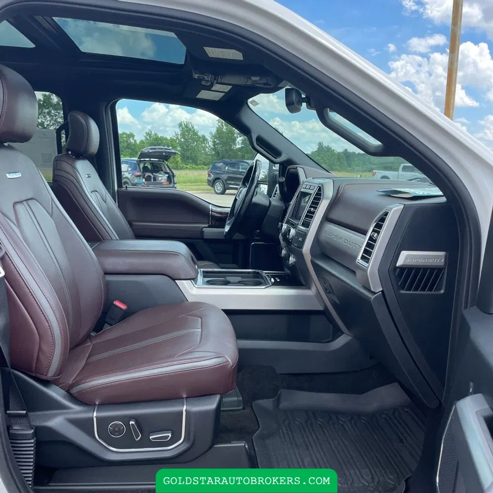 2017 Ford F350 S/D Platinum