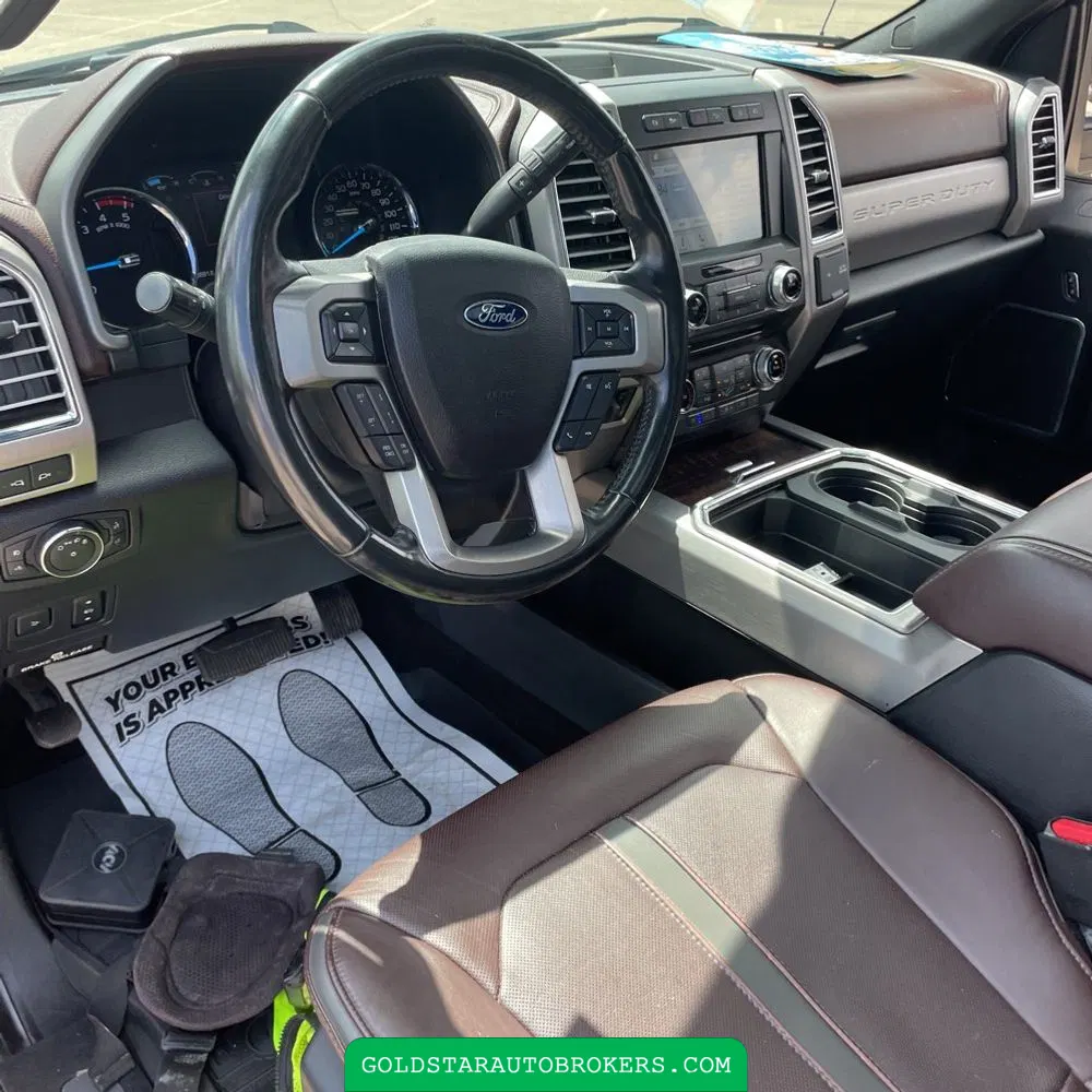2017 Ford F350 S/D Platinum