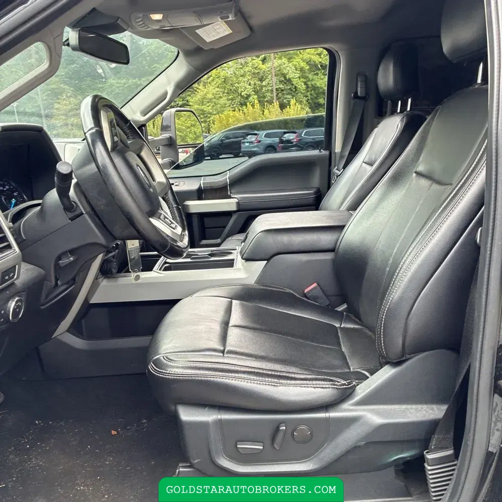 2021 Ford F-350 Super Duty Lariat