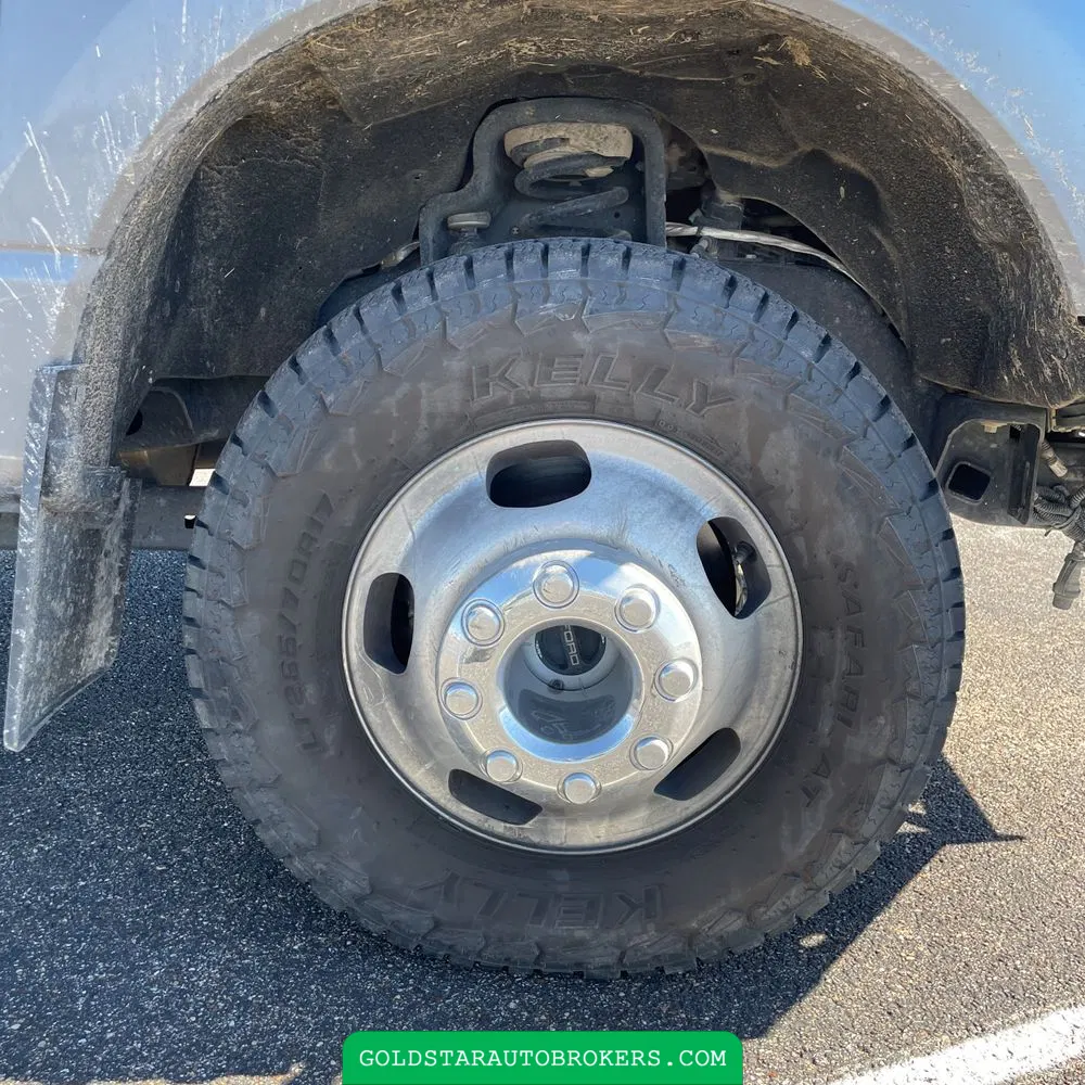 2023 Ford F-350 Super Duty Lariat