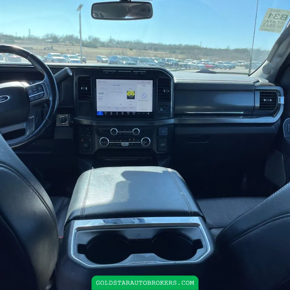 2023 Ford F-350 Super Duty Lariat