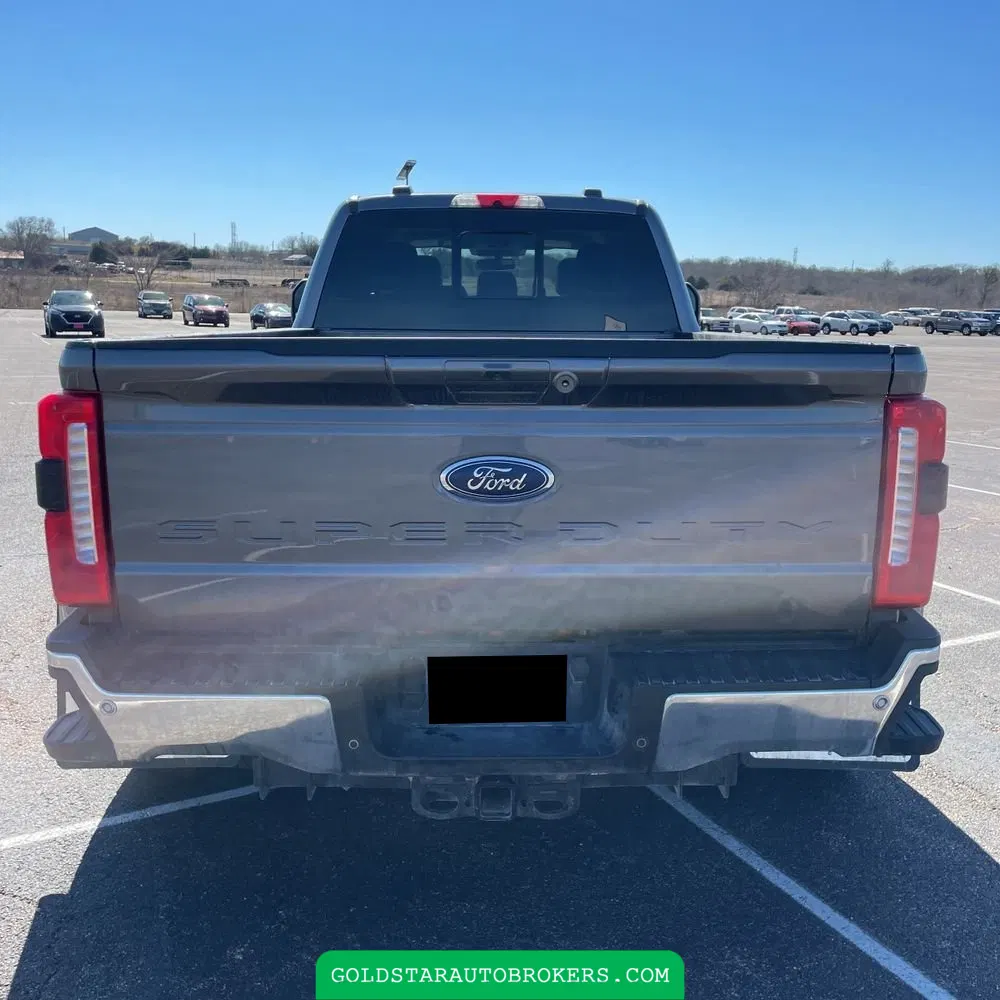 2023 Ford F-350 Super Duty Lariat