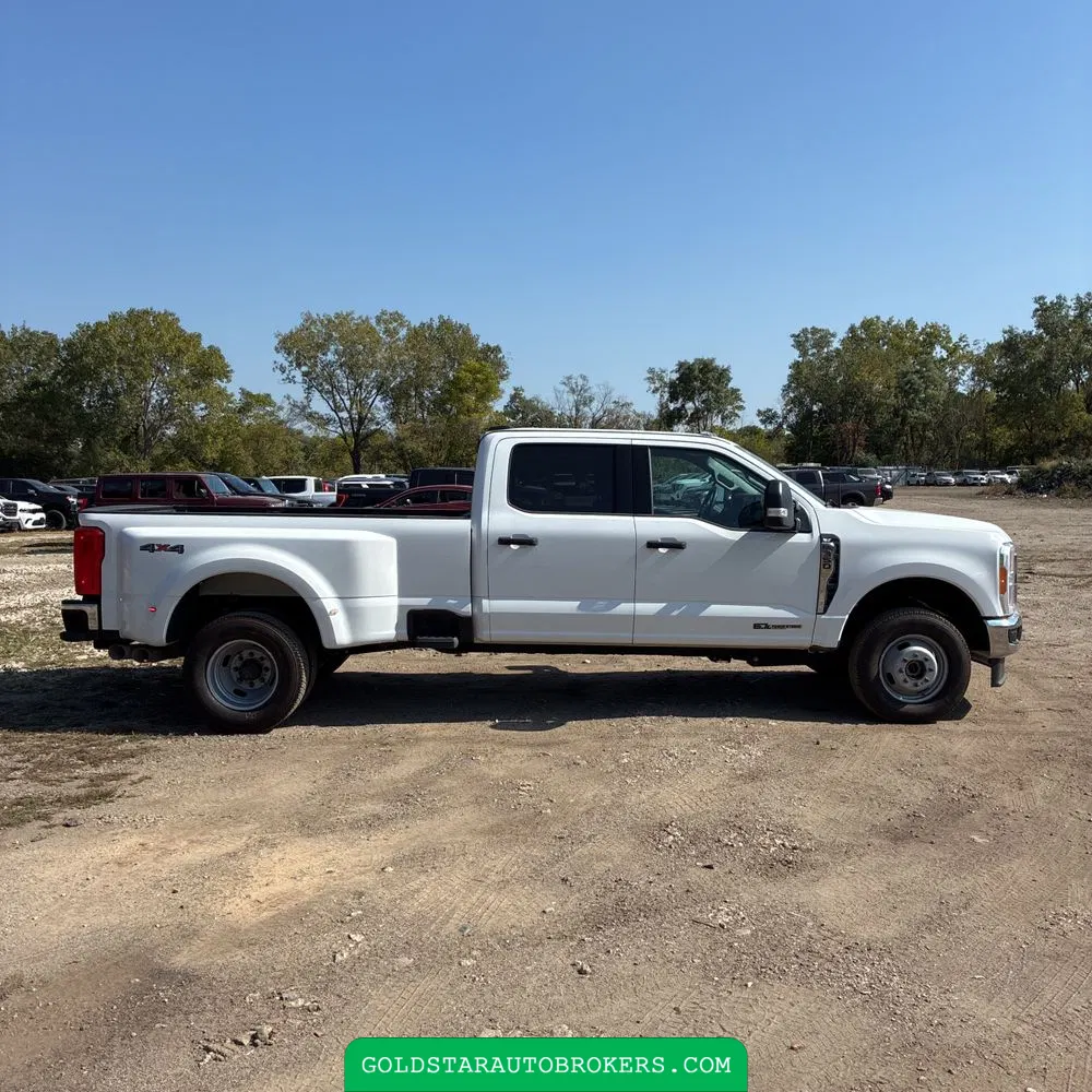2023 Ford F350 S/D XLT