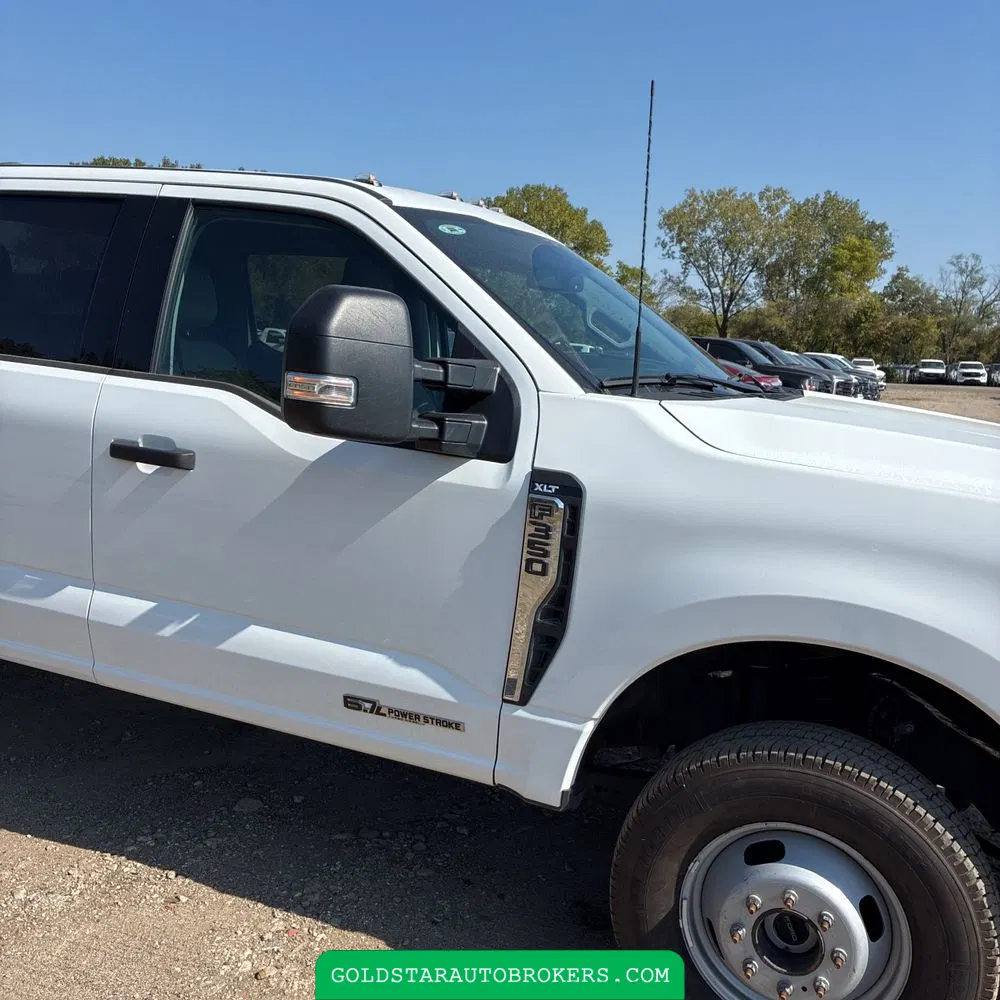 2023 Ford F350 S/D XLT