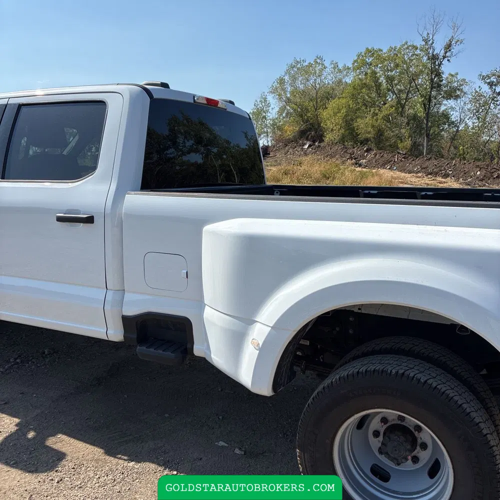 2023 Ford F350 S/D XLT
