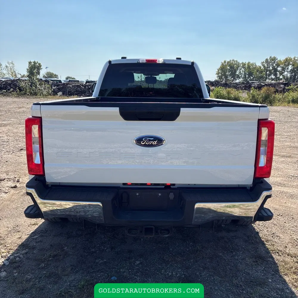 2023 Ford F350 S/D XLT