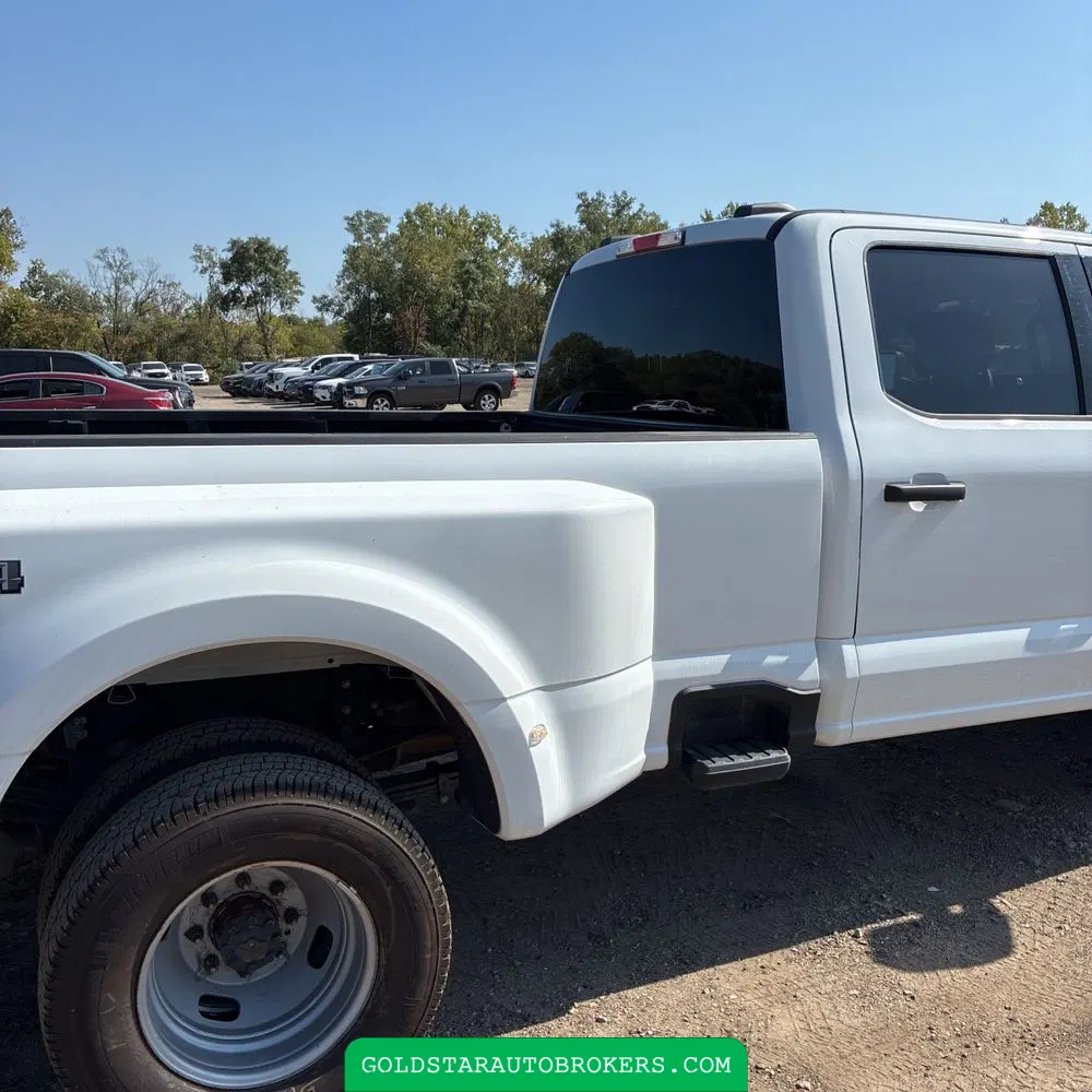 2023 Ford F350 S/D XLT