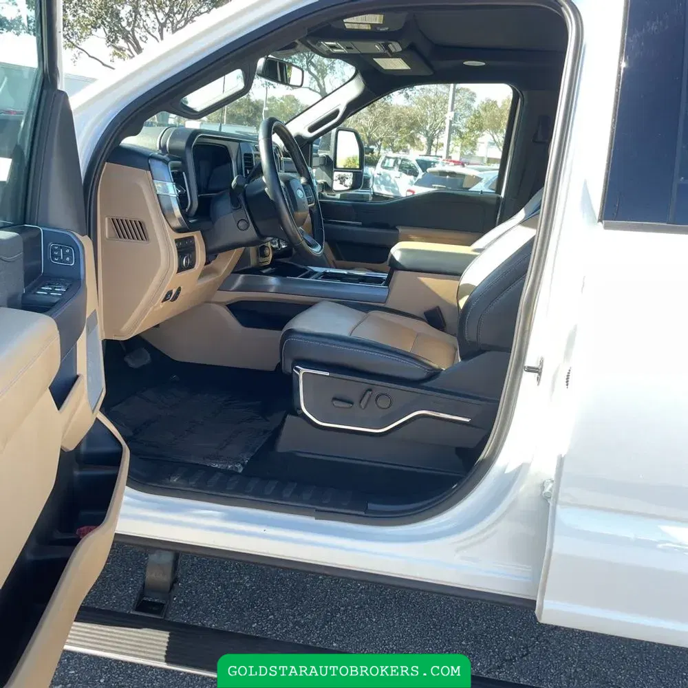 2024 Ford F-350 Super Duty Lariat