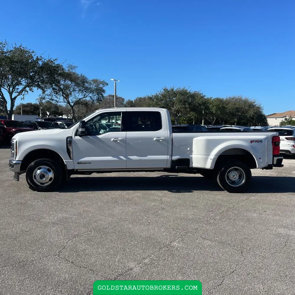 2024 Ford F-350 Super Duty Lariat