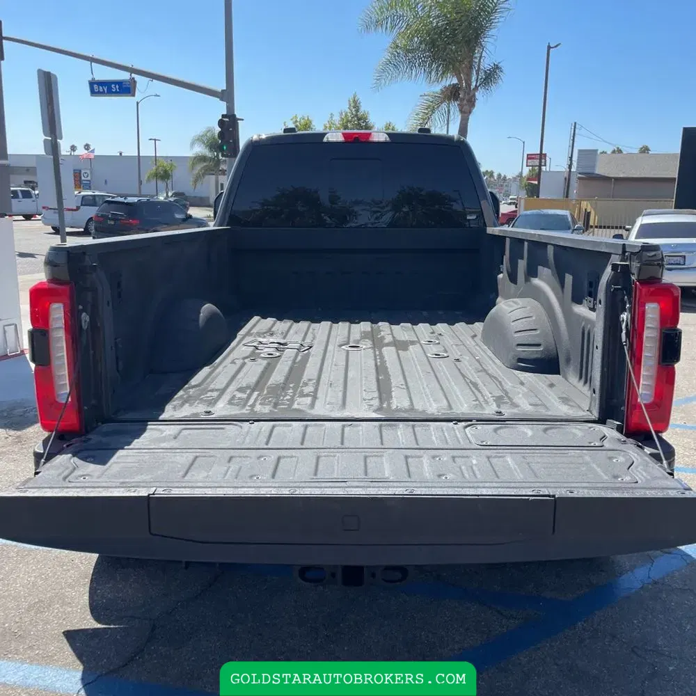 2024 Ford F-350 Super Duty Lariat