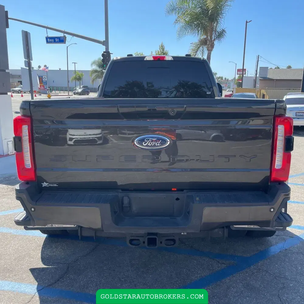2024 Ford F-350 Super Duty Lariat