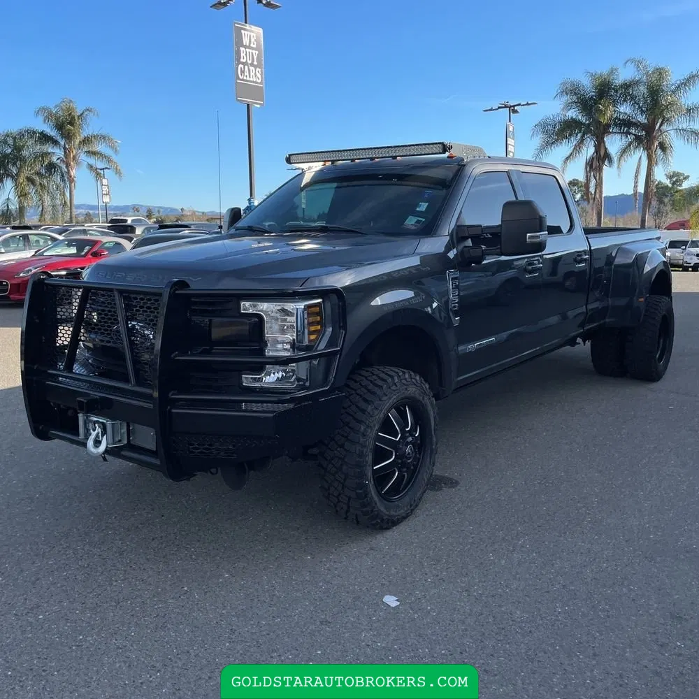 2019 Ford F-350 Super Duty Lariat