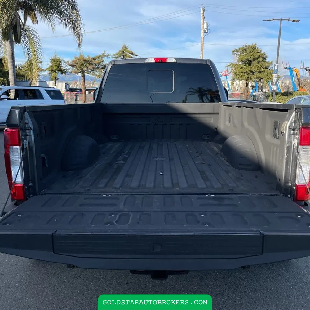 2019 Ford F-350 Super Duty Lariat