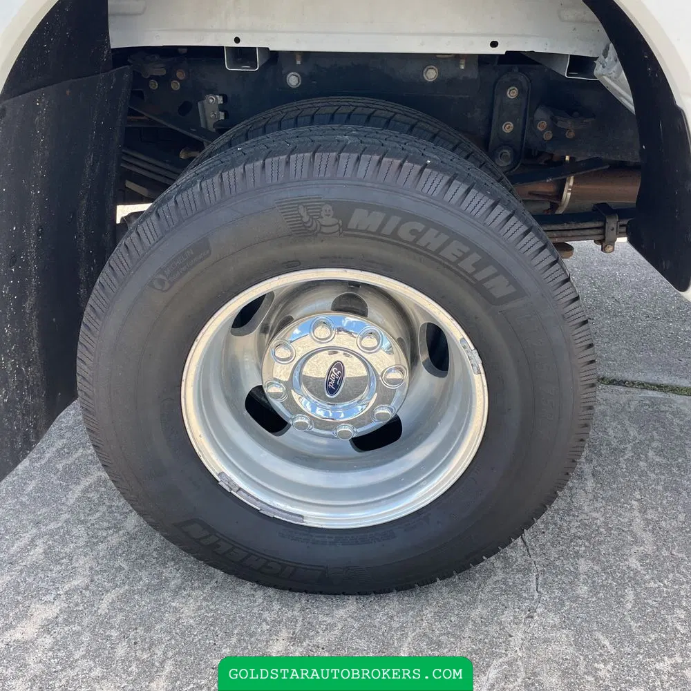 2021 Ford F-350 Super Duty Lariat