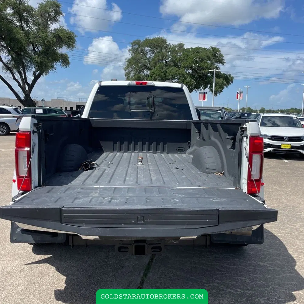 2021 Ford F-350 Super Duty Lariat
