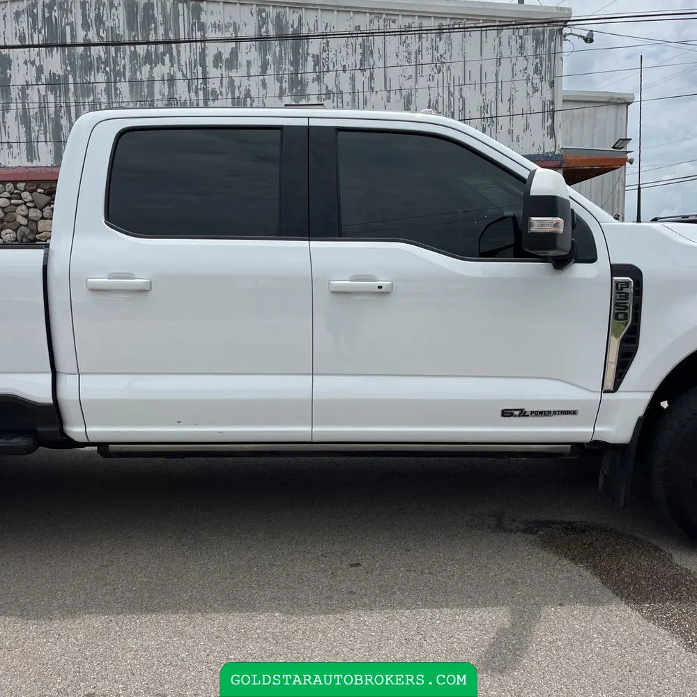 2023 Ford F-350 Super Duty Lariat
