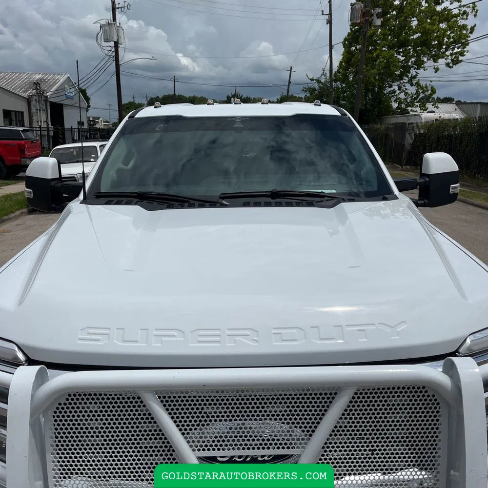 2023 Ford F-350 Super Duty Lariat