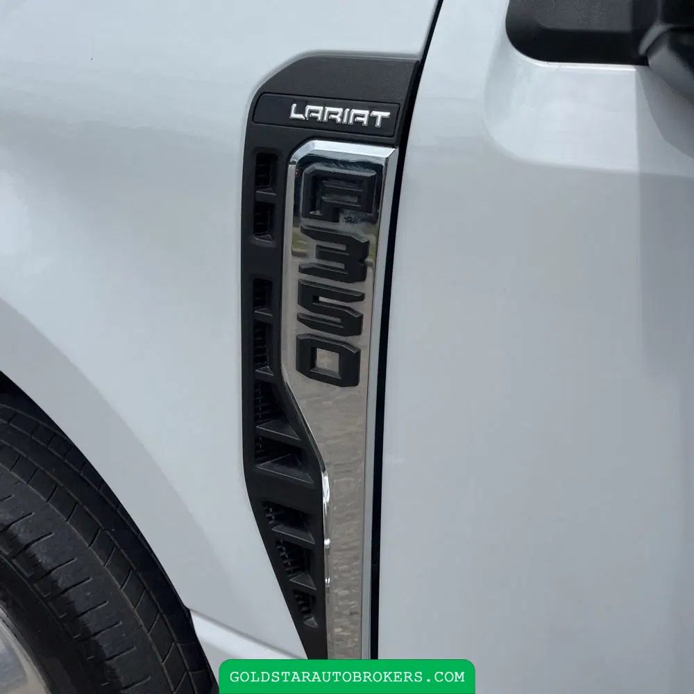 2023 Ford F-350 Super Duty Lariat