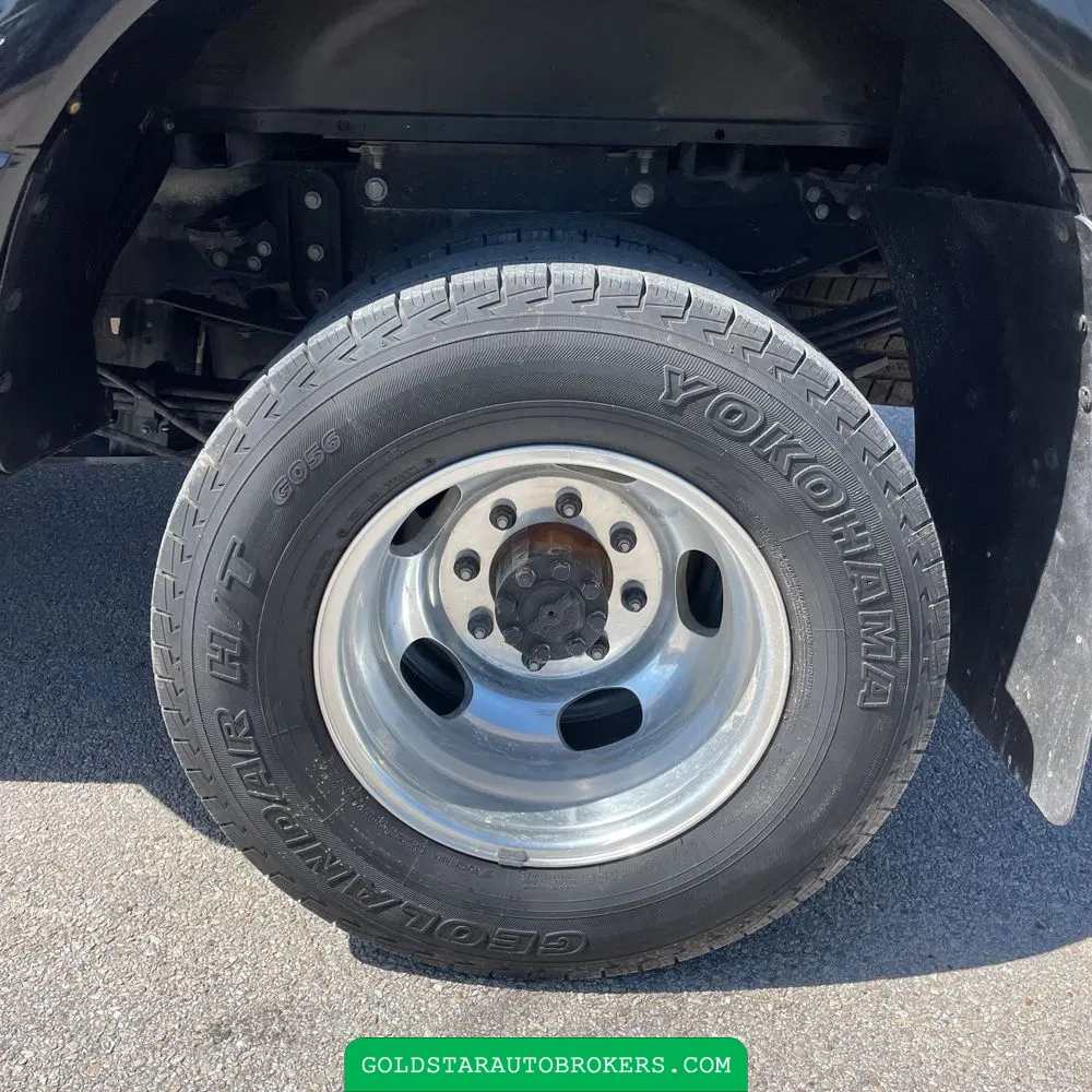 2022 Ford F-350 Super Duty Lariat