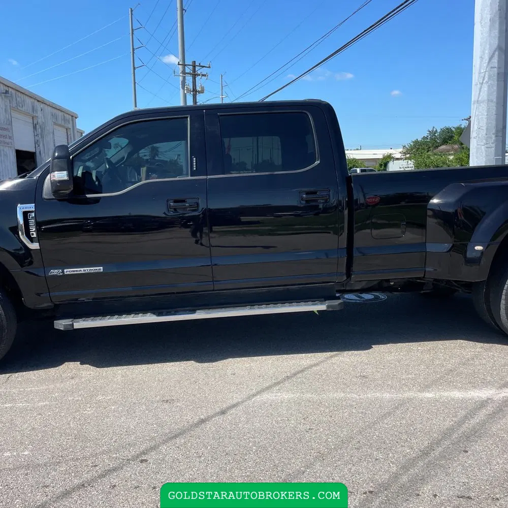 2022 Ford F-350 Super Duty Lariat