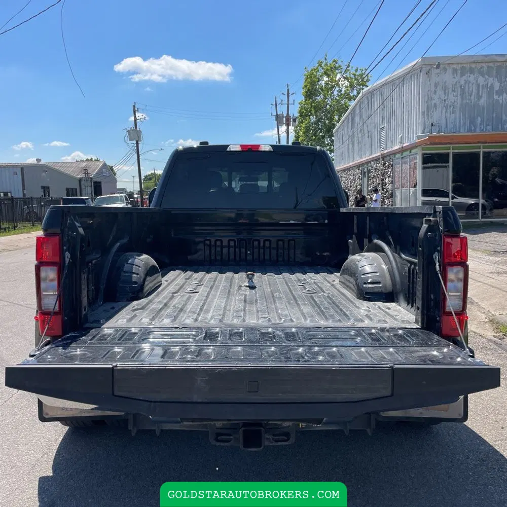 2022 Ford F-350 Super Duty Lariat