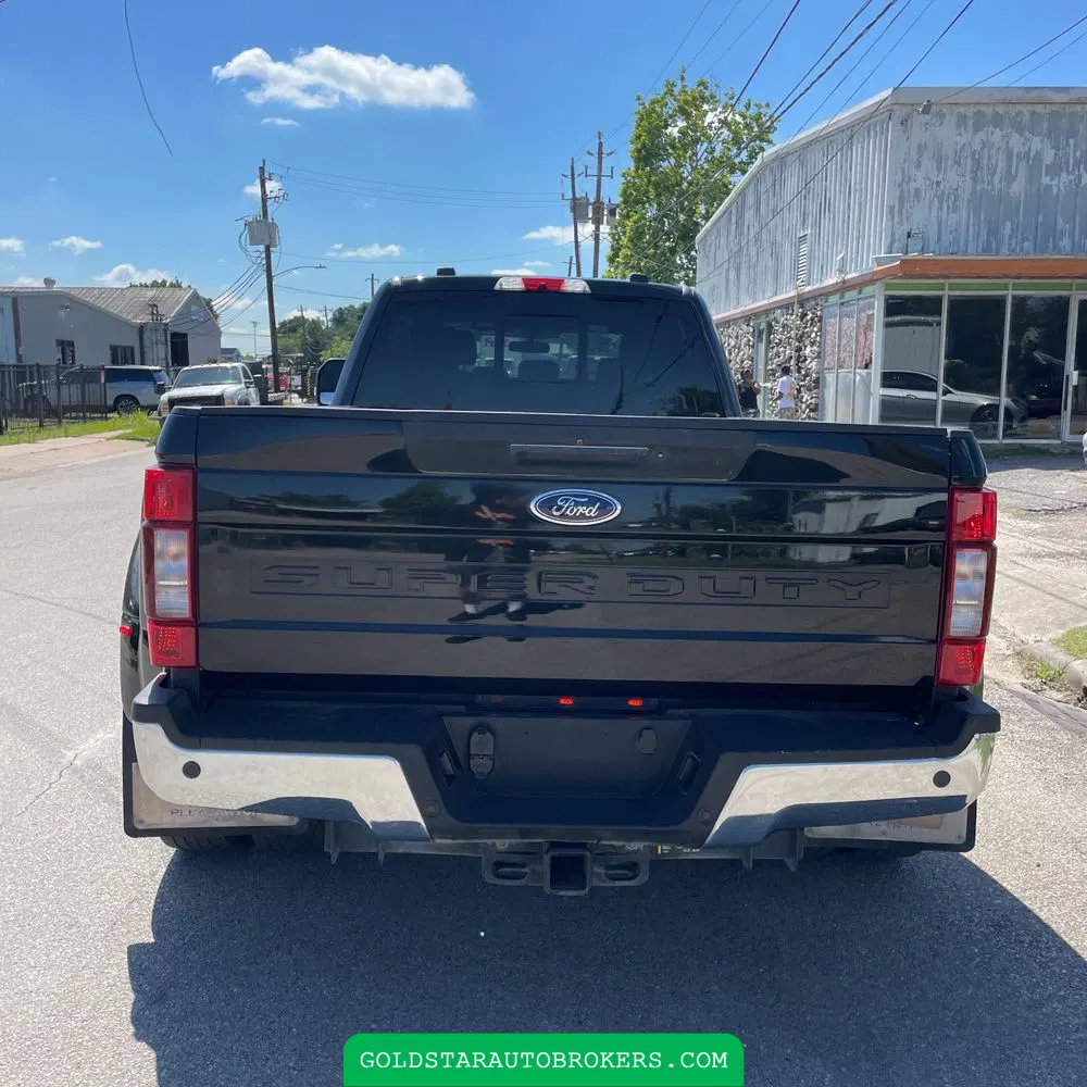 2022 Ford F-350 Super Duty Lariat